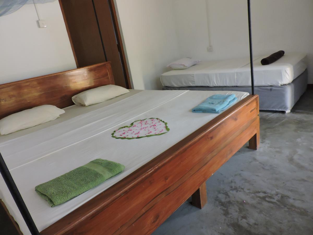 Reggae Zone Beach Resort Тангалла Номер фото